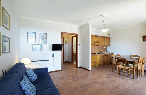 Monteluiano Apartment | Experience Breathtaking Countryside Views in a Cozy Retreat