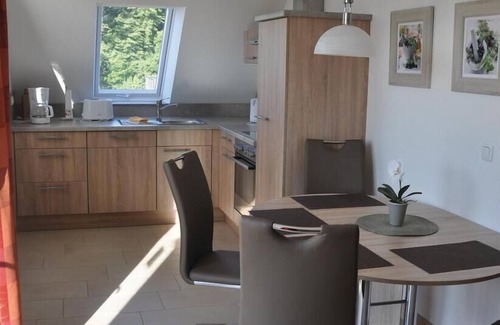 Kaschow Apartment | Relaxing Getaway Next to Golf Course with Lake Views