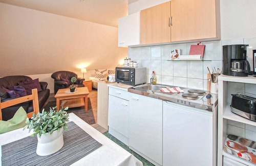 Muritz Apartment | Top-Rated 1 Bedroom Accommodation in Klink with Spa & Breakfast