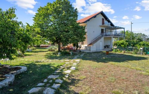 Gradina Apartment | Inviting Lozovac Apartment with Kitchen & Pool Access