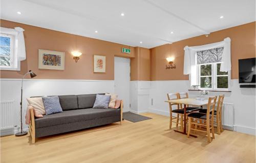 Snogebaek Apartment | Modern Apartment in Nex with Free WiFi & Pet-Friendly
