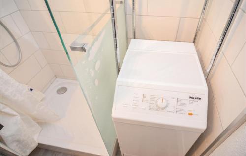 Sete Apartment | Comfortable Apartment in Ste with Kitchen & Pet Friendly