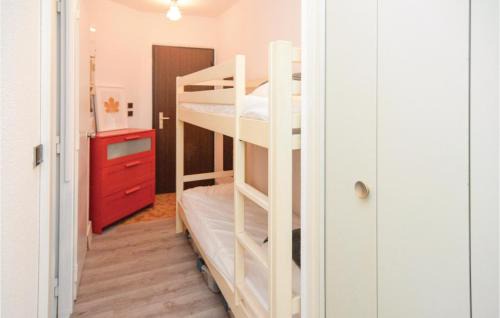 Sete Apartment | Comfortable Apartment in Ste with Kitchen & Pet Friendly