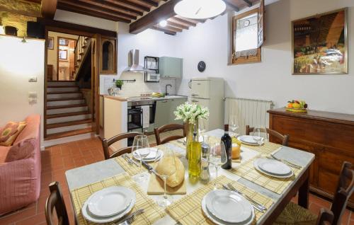 Monticchiello Apartment | Charming Monticchiello Apartment with Free Wi-Fi & Pet-Friendly