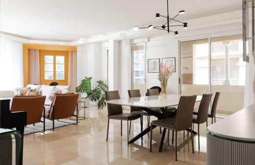 Beirut Central District Apartment | Artistic Retreat in Saifi with Hot Tub & Kitchen Access