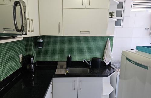 Leblon Apartment | Cozy Studio in Leblon: Steps to Beach, Pool & Spa Access