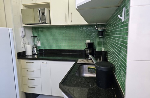 Leblon Apartment | Cozy Studio in Leblon: Steps to Beach, Pool & Spa Access