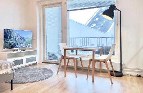 Kallio Apartment | Cozy Central Apartment in Helsinki - Rated 9/10, Family-Friendly