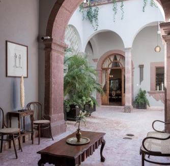 Zona Centro Villa | Experience Breathtaking Rooftop City Views at Casa Beckmann