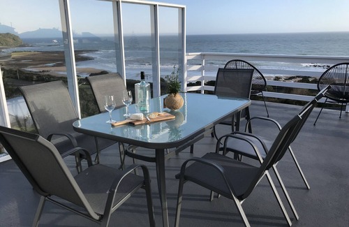 Devonport House | Scenic Coles Beach Retreat with Ocean Views & Pool Access