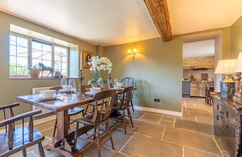 Snowshill Village Cottage | Charming Cotswold Cottage: Family-Friendly Retreat in Snowshill