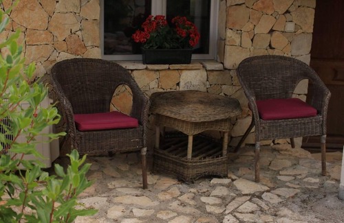 Lorgues Cottage | Idyllic Cottage with Pool in Provence, Perfect for Families