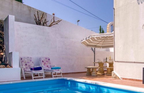 La Font d'en Carros House | Stunning private villa for 4 guests with A/C, WIFI, private pool, TV, terrace and parking
