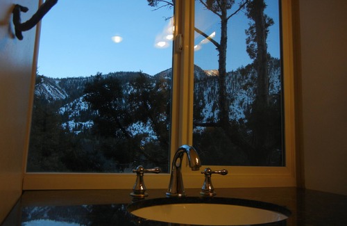 June Lake House | Family Chalet with Waterfall Views & Pet-Friendly Amenities