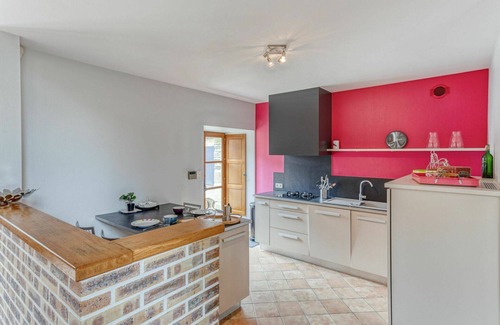 Saint-Ouen-La-Rouerie Villa | Beautiful Private Villa with Ocean View and Free Parking