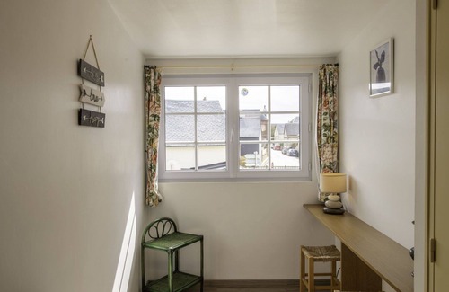 Saint-Pierre-en-Port House | Inviting Oceanfront Villa for 4 Guests with Spa and Parking