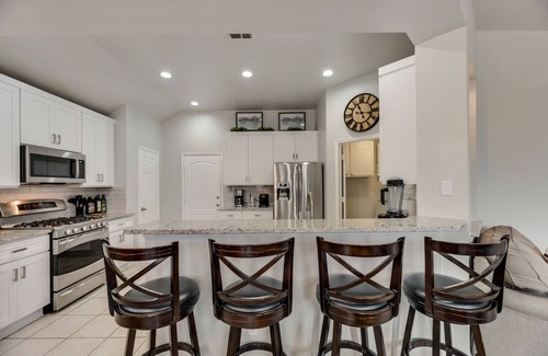 Allen House | Pet-Friendly 3-Bedroom Retreat with Top Guest Ratings