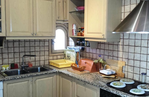 Agia Galini House | Relaxing 5-Bedroom Retreat in Plativola, Rethymno