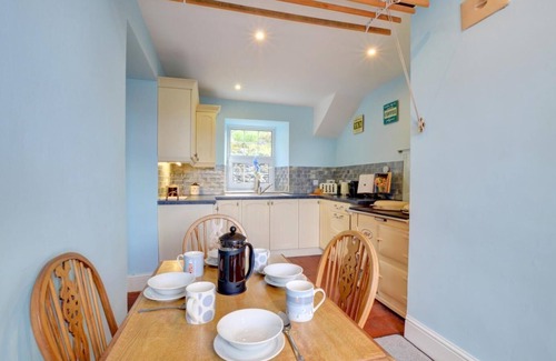 Llwyngwril House | Elegant Grand Country House with Breathtaking Sea Views