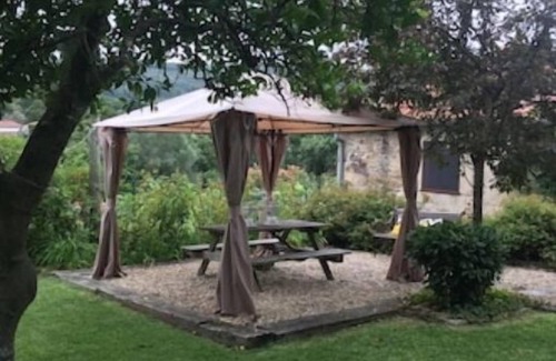Fontoura Villa | Serene Retreat with Pool & Ocean View, Rated 9.8/10