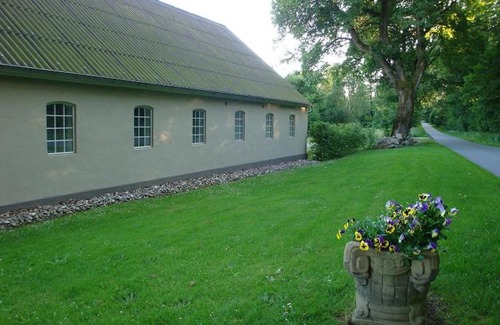 Bredsten Bed & Breakfast | Relaxing Holiday Home in Blåvand with Sauna & Kitchen