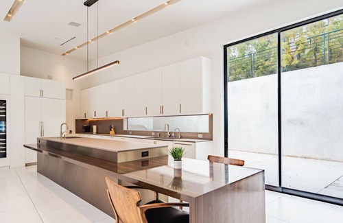 Los Angeles Villa | Stunning Hollywood Hills Villa Retreat -5BRM