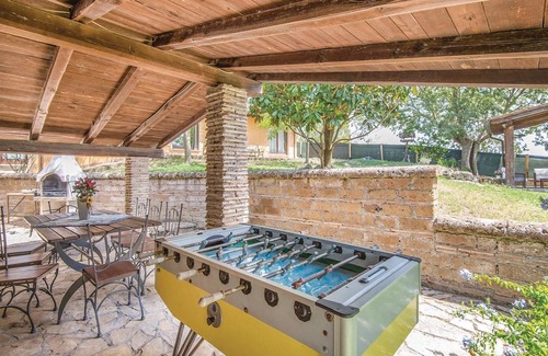 Magliano Sabina House | Spacious 5 Bedroom Retreat with Pool in Magliano Sabina