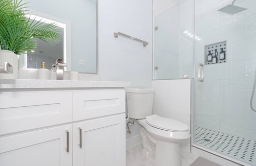Garden Oaks House | Your Ideal Getaway: Close to Downtown Houston!