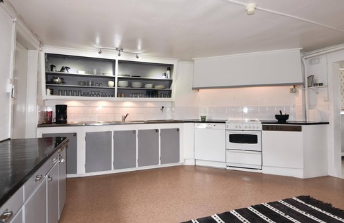 Algaras House | Idyllic Cottage Overlooking Scenic Fields and Meadows