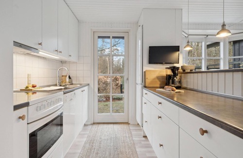 Norddjurs Municipality House | Enjoy a Relaxing Stay in an Oceanfront Vacation Home