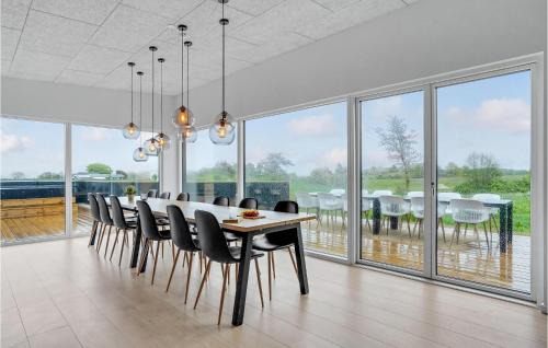 Hvidbjerg Strand House | Cozy Retreat in Børkop with Sauna and Family-Friendly Perks