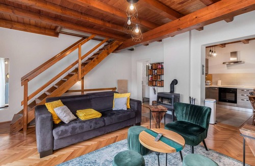 Brod Moravice House | Nature Retreat: Pet-Friendly Home with Lake Views & Spa