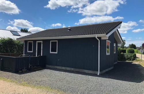 Hvidbjerg Strand House | Delightful 3-Bedroom Stay in Pet-Friendly Børkop