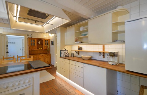 Branderup J House | Cozy 1 Bedroom Stay with Spa and Breakfast in Branderup J