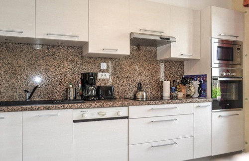 Bugeat House | Cozy Vacation Home for You and Your Loved Ones Awaits!
