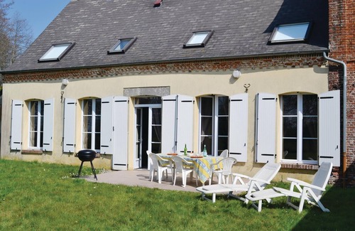 Chigny House | Inviting Semi-Detached House with Terrace in Chigny