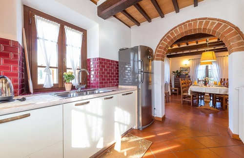 Chiusi House | Idyllic Villa with Private Pool & Breathtaking Views