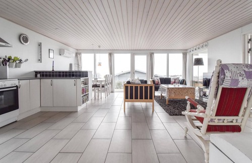 Ebberup House | Charming Cottage with Ocean Views in Helnæs Strand