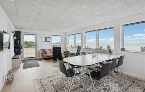 Esbjerg House | Elegant Esbjerg V Home with Ocean View and Kitchen Access