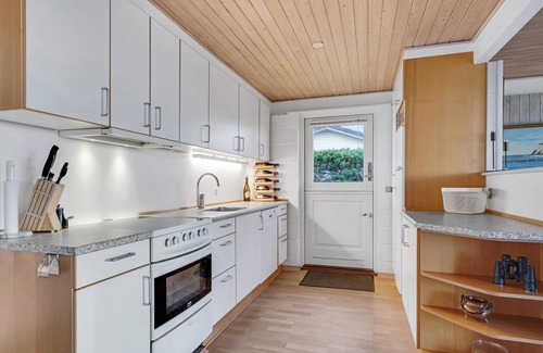 Bøjden House | Experience Breathtaking Views at Your Ideal Vacation Home