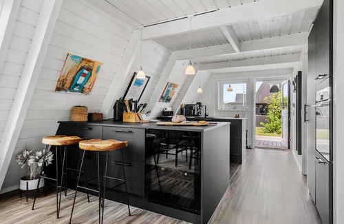 Gatten House | Stunning home in Farsø with WiFi