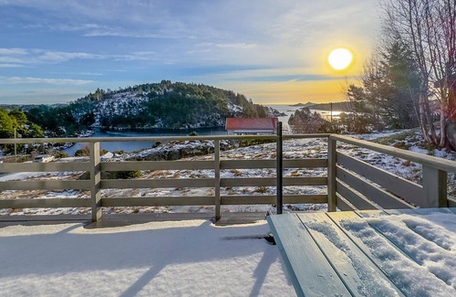 Farsund House | Discover Oceanfront Serenity at Farsund Vacation Home