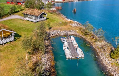 Fjaerland House | Inviting Retreat in Fjordland with Mountain Views