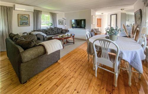 Glommen House | Serene Sea View Home in Glommen – Family-Friendly Stay