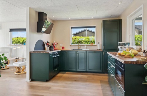 Hejlsminde Strand House | Cozy Holiday Home with Ocean Views and Sun Terrace