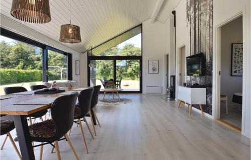 Østerskov House | Inviting Home in Humble with Kitchen, Pet & Child Friendly