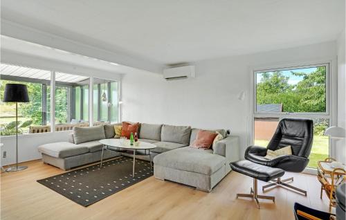 Dalby Huse House | Cozy Home in Jægerspris with Wifi & Pet-Friendly Amenities