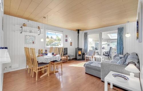 Karrebksminde House | Inviting Home in Karrebæksminde with Family-Friendly Kitchen