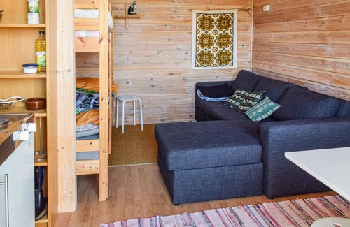 Hurum House | Charming Cottage Retreat on Adventure Farm Sand, Holmsbu