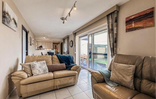 Koksijde House | Delightful Home in Koksijde with Kitchen & Family Amenities